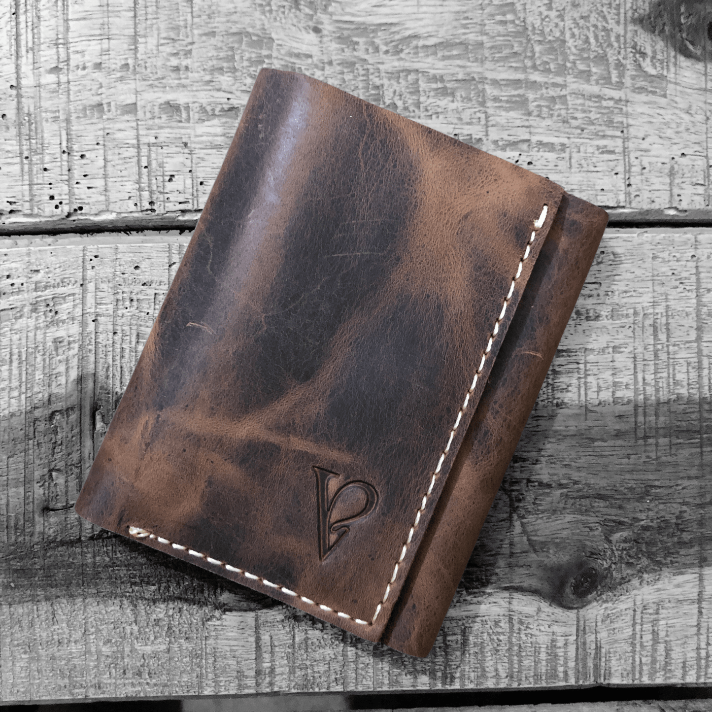 Rustic 1.0 - Trifold Leather Wallet