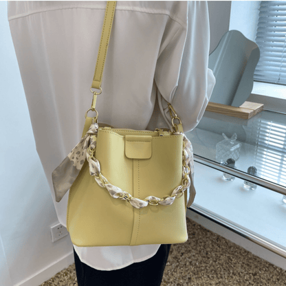 Chic Chain Bucket Tote Bag