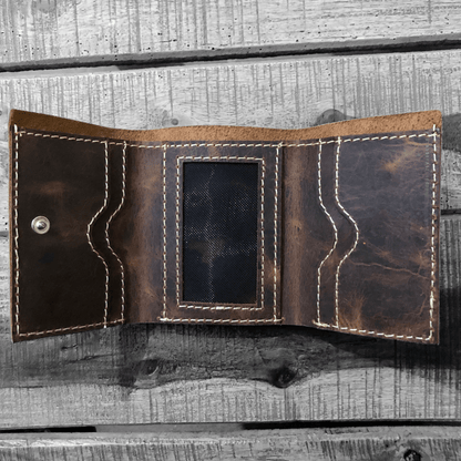 Rustic 1.0 - Trifold Leather Wallet