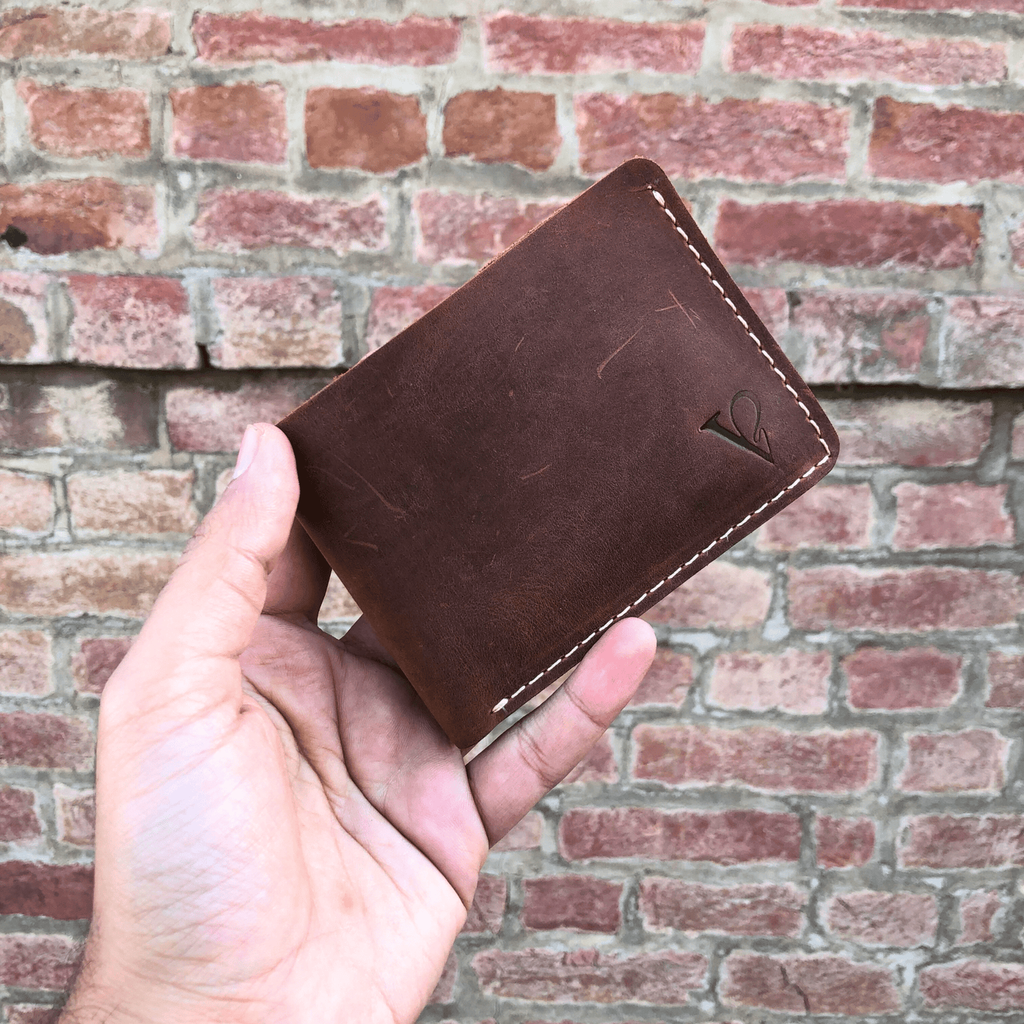 Sandstone Classic 2.0 - Minimalist Bifold Leather Wallet