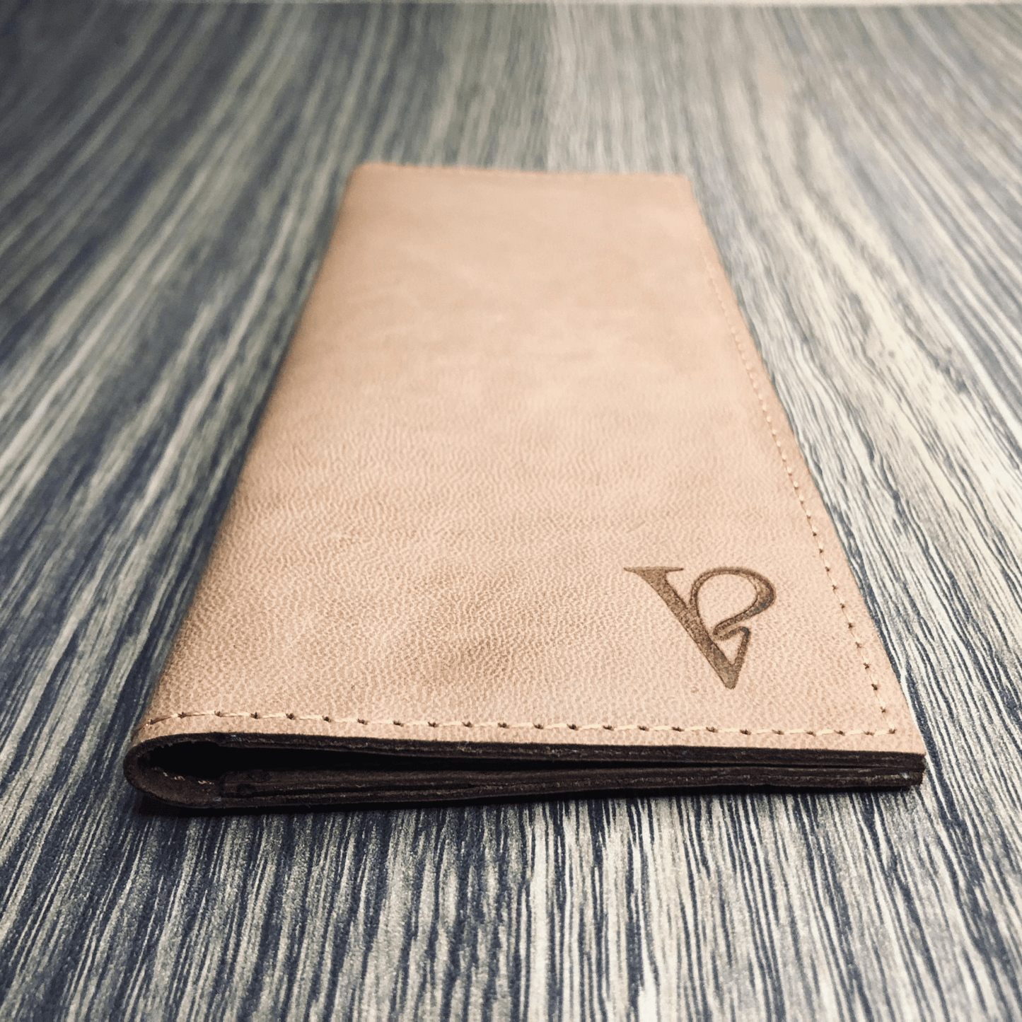 Sunlit Stretch - Long Leather Wallet