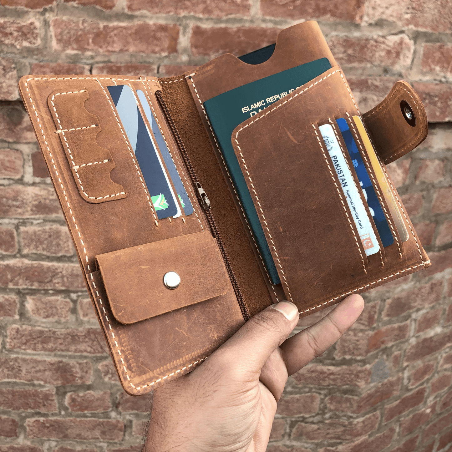 Zambeel - Mobile and Passport Wallet